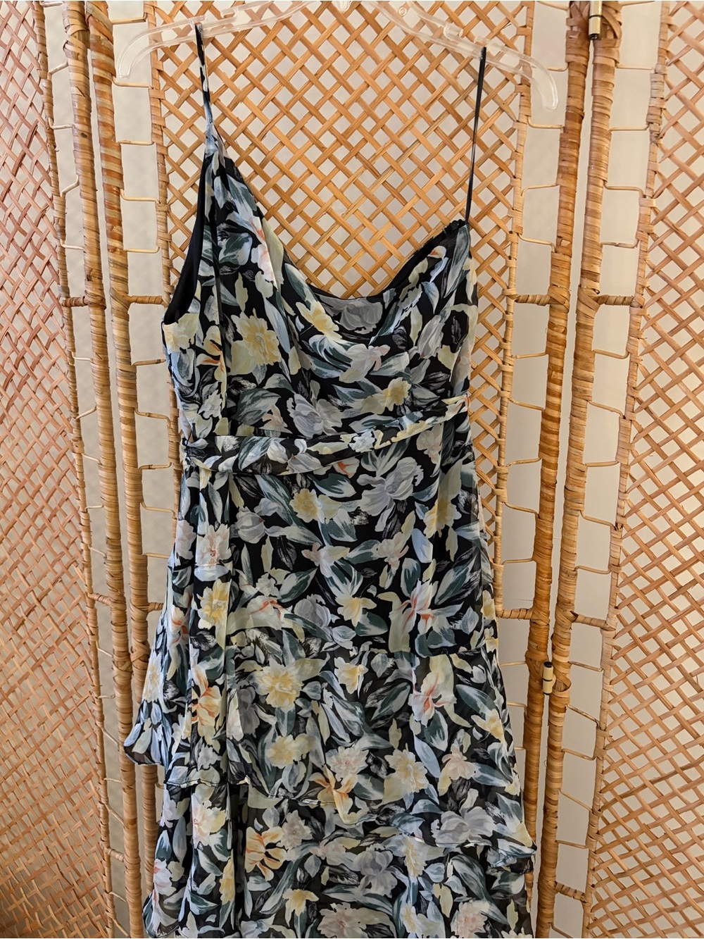 NWT Petal & Pup Women’s One-Shoulder Floral Print Ruffle Midi Dress - Picture 7 of 8